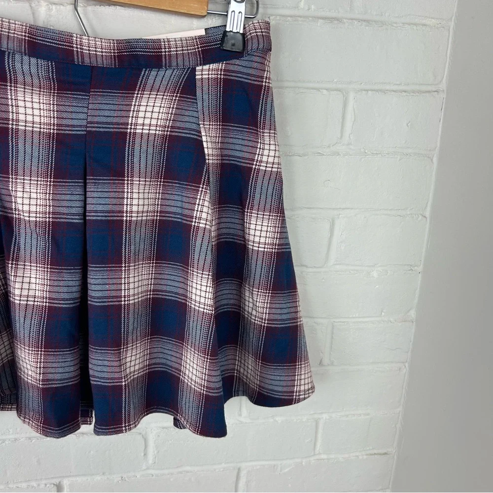 NWT SO Plaid Pleated Mini Skirt Size 3
